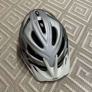 Uvex Silver and Black Bike Helmet